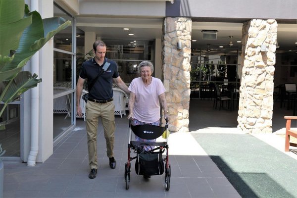Home Physio | Gold Coast | We visit you | First Class Physio
